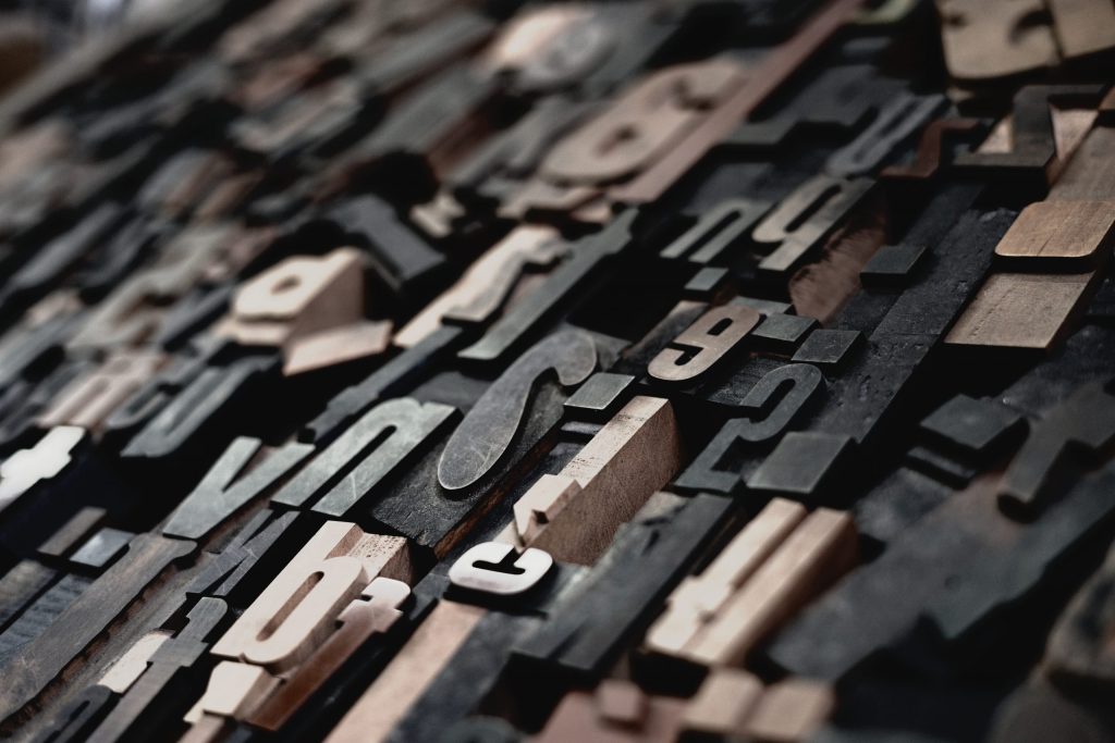 https://unsplash.com/photos/GkinCd2enIY?utm_source=unsplash&utm_medium=referral&utm_content=creditShareLink